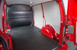 Volkswagen Transporter Kasten 2015 года (UK)